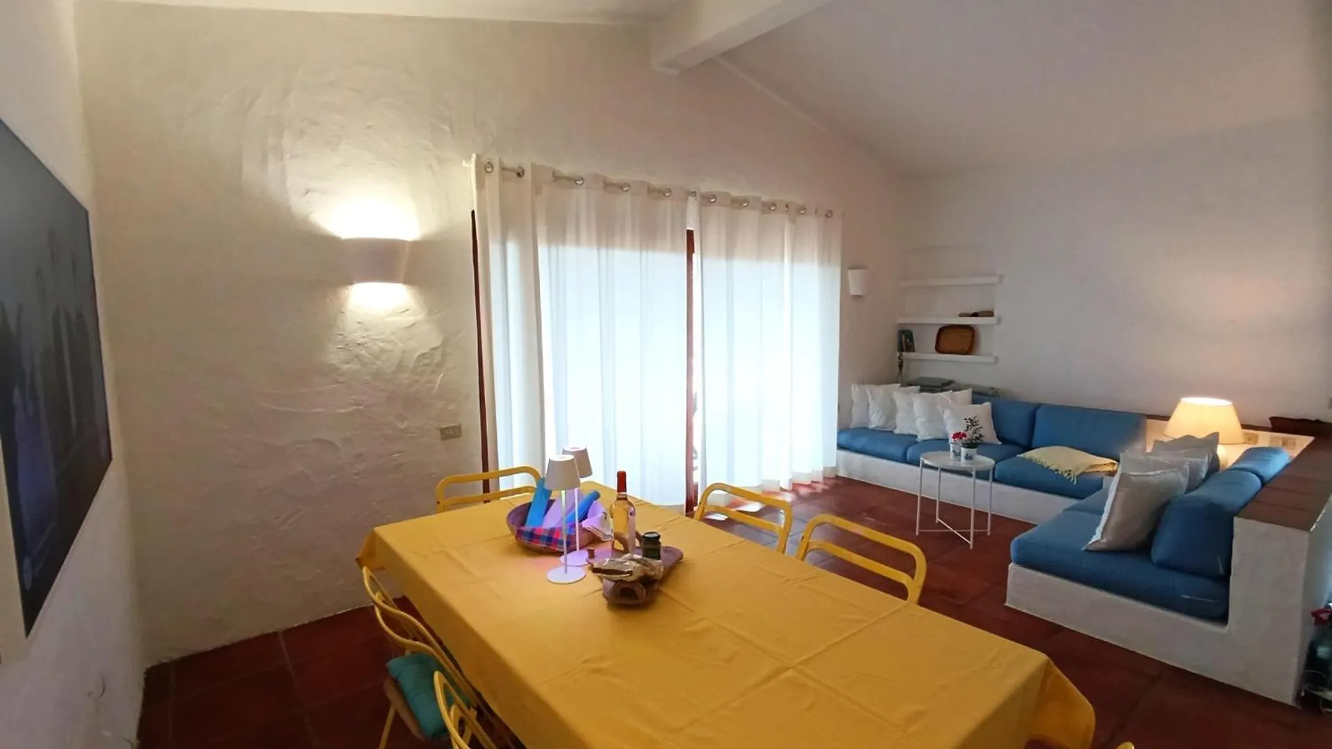 Holiday home Casa Le Farfalle Capo Coda Cavallo