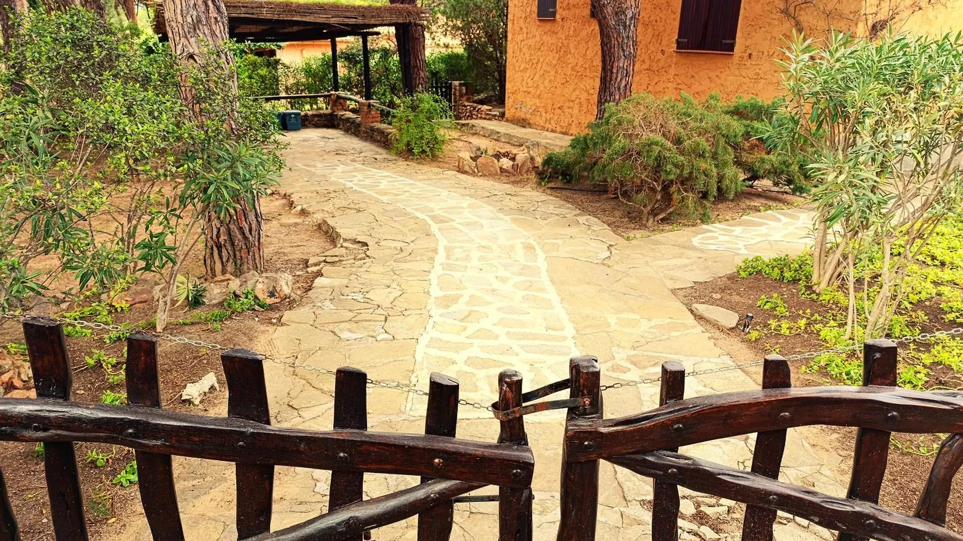 Holiday home Casa Le Farfalle Capo Coda Cavallo